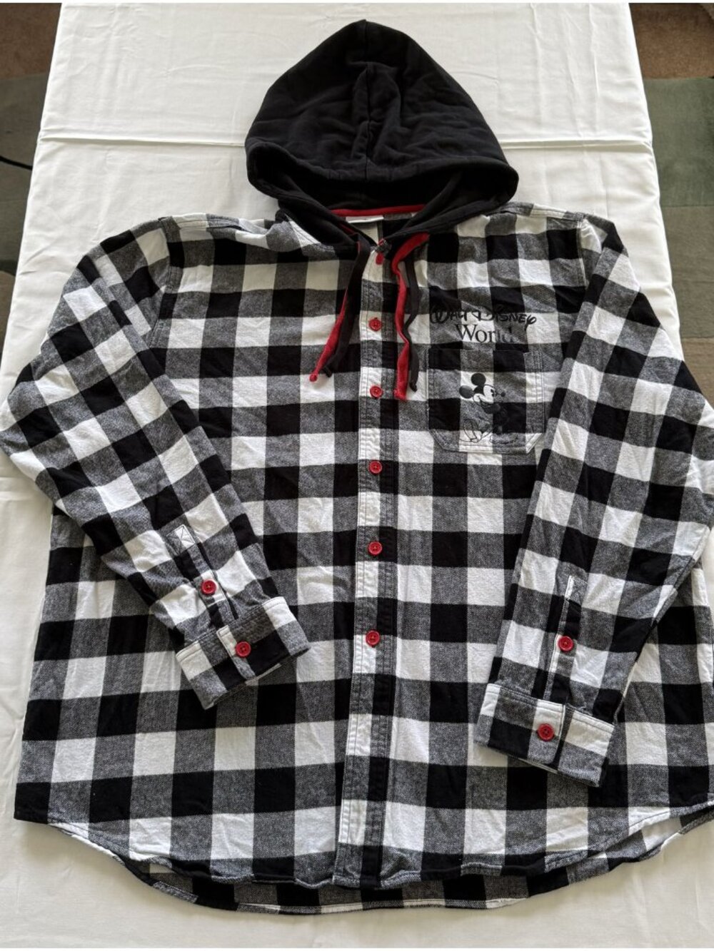 Disney Mickey Mouse Hooded Flannel Shirt XL Black White Plaid